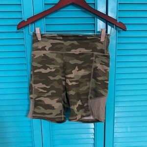pink mesh camo biker shorts with mesh